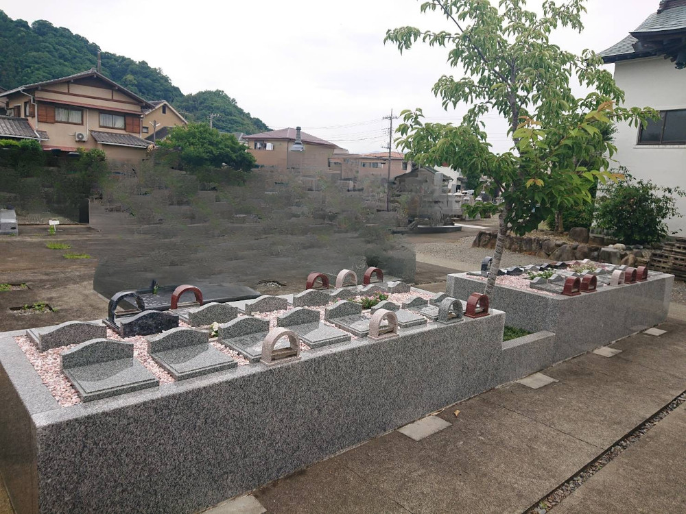 リーフログ伊豆の国樹木葬墓苑の風景