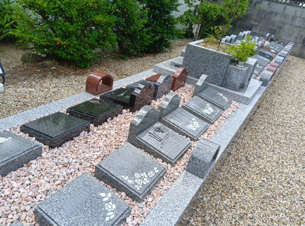 リーフログ西尾樹木葬墓苑の風景